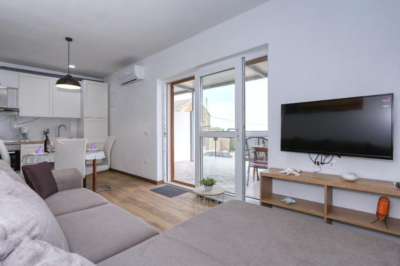 Apartments Poljak Rtina Zewnętrze zdjęcie