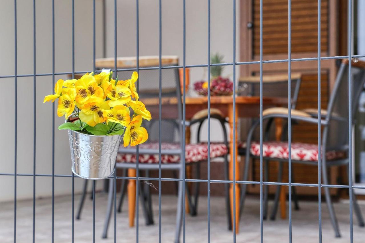 Apartments Poljak Rtina Zewnętrze zdjęcie